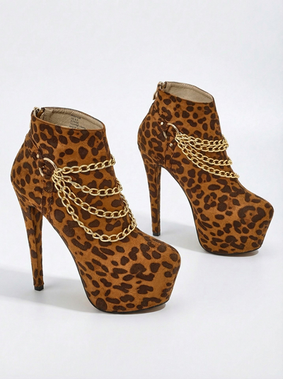 Bottines pour femme Royalfashion sur un talon aiguille Damesse