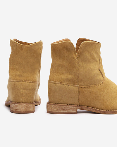 Bottes de cowboy sur un coin intérieur en chameau Bluestone - Chaussures 1
