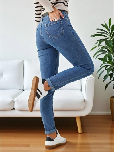 Jeans tapered en coton pour femmes Royalfashion