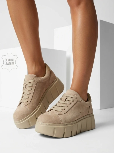 Baskets de sport pour femmes en cuir naturel Eller