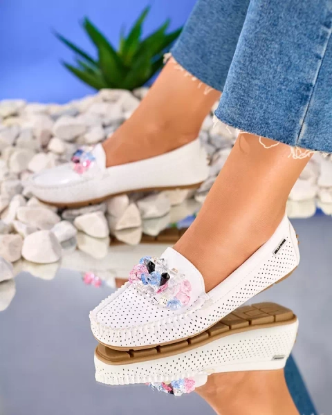 Royalfashion Mocassins blancs ajourés pour femme avec cristaux décoratifs Cizzas