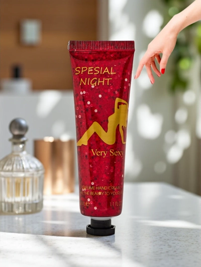 Spesial Night Venus Very Sexy – crème parfumée soyeuse pour les mains 30g