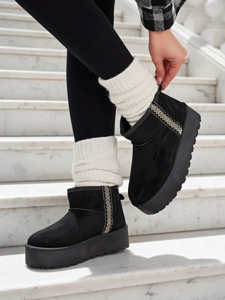 Royalfashion Bottes de neige courtes pour femmes a'la Haluzi