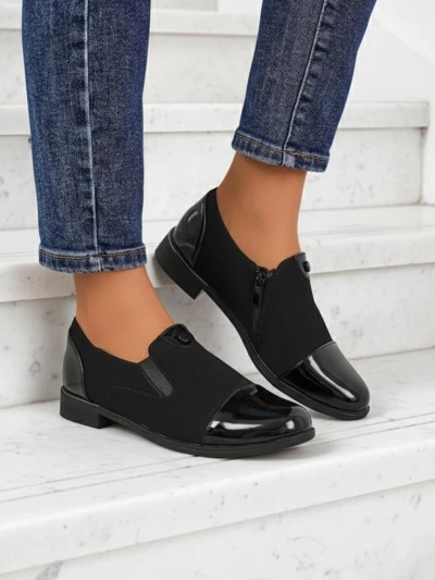 Aurelia Nero – élégants mocassins pour femmes Royalfashion en cuir mat