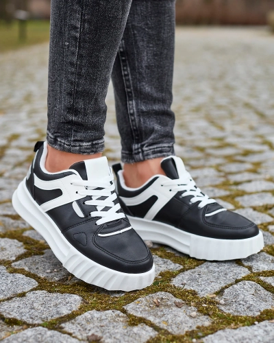 Chaussures de sport décontractées en cuir écologique pour femmes, noires, avec empiècements blancs Netiris - Chaussures