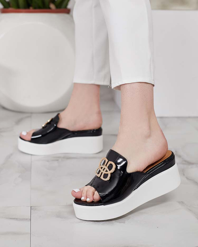 Royalfashion Tongs laquées pour femme sur Sailla