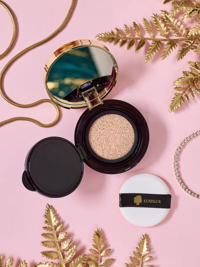 Poudre pressée Luxelux pour le visage dans un compact avec miroir 15 g
