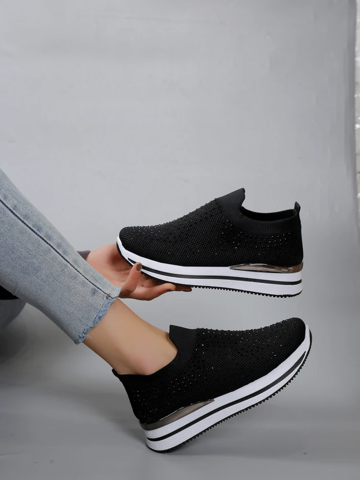 Chaussures de sport slip-on pour femmes Royalfashion avec des rhinestones Ceromie