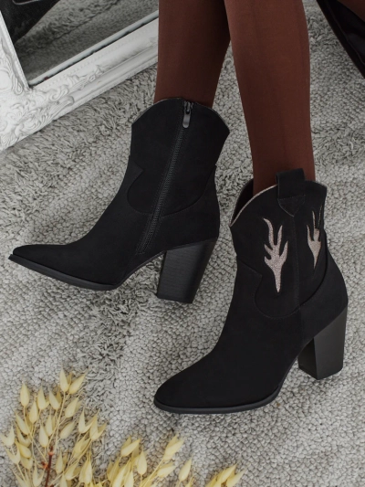 Bottines cow-boy à talon pour femmes avec inserts décoratifs Cendria