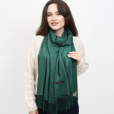 Echarpe large pour femme vert foncé avec pompons - Accessoires