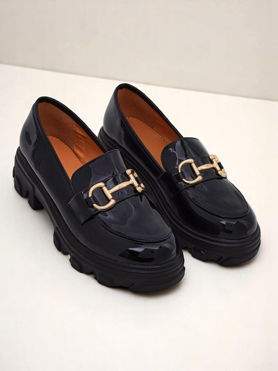 Royalfashion Mocassins pour femmes en cuir verni avec décoration Velours noir