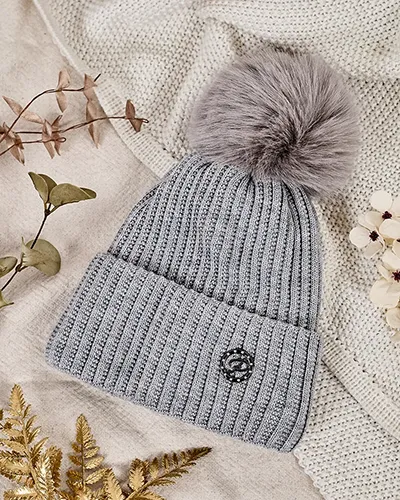 Casquette isolante pour femme Royalfashion avec pompon