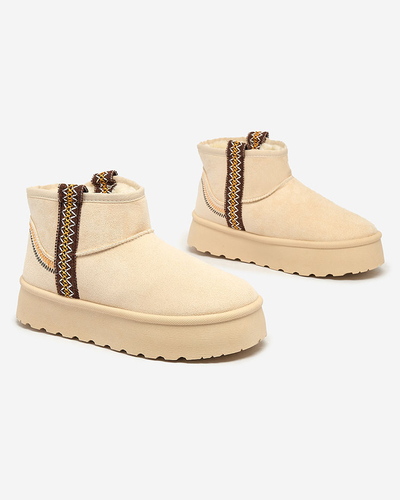 Royalfashion Bottes courtes pour femmes a'la bottes de neige avec ornement Erititta