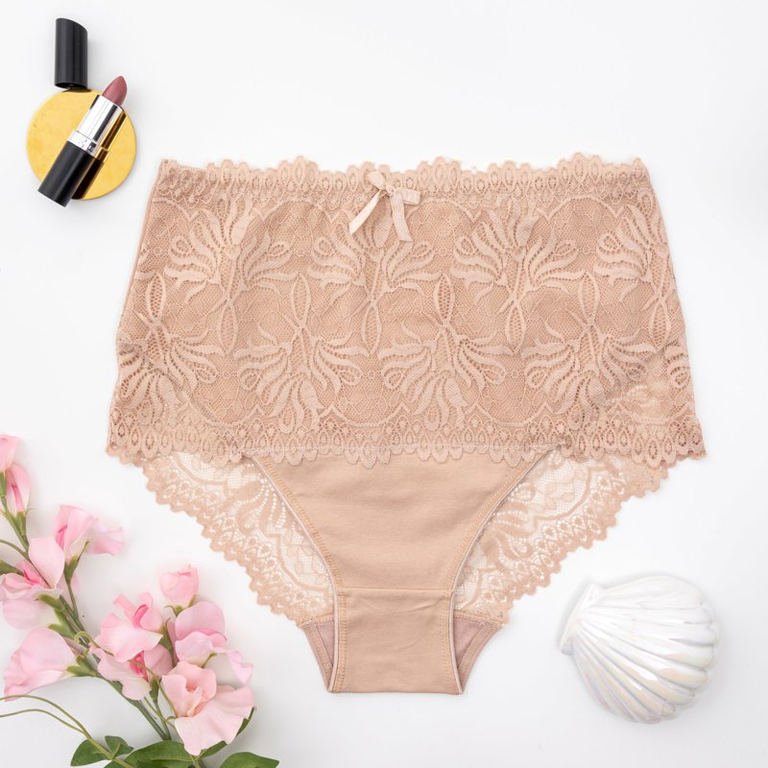 Culotte femme beige avec dentelle PLUS TAILLE - Sous-vêtements