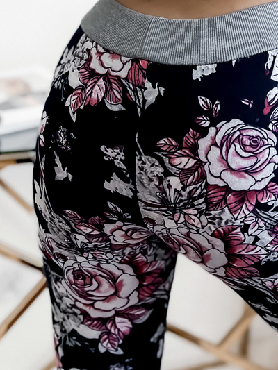 Short 3/4 femme bleu marine et rose à motif floral GRANDE TAILLE - Vêtements