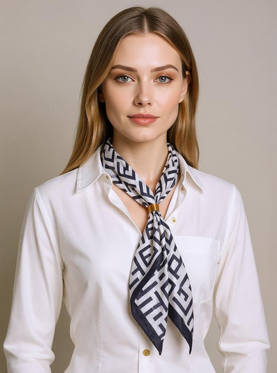 Foulard pour femme Polyhymnia crème, motif géométrique, polyester