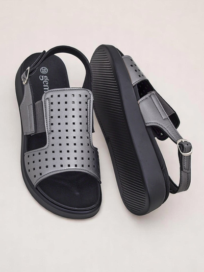 Royalfashion Sandales pour femmes à semelle épaisse BreezyStep