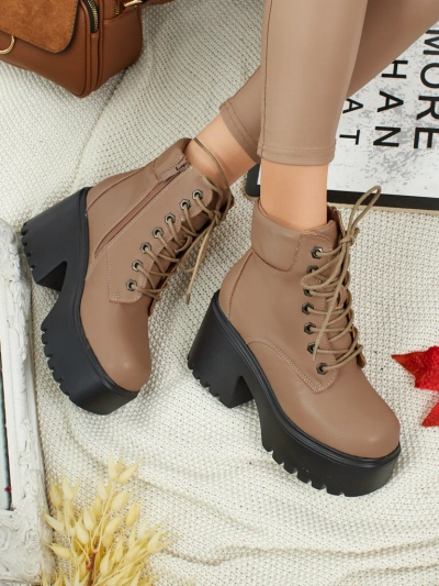 Bottines femme en éco-daim à talon bloc et plateforme Tavlissa