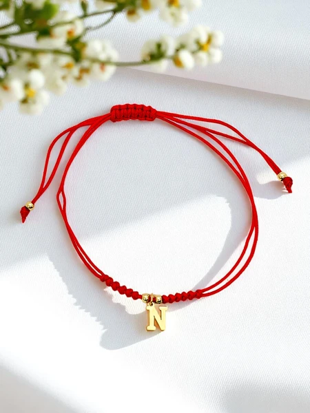 Bracelet femme avec la lettre N
