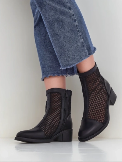 Royalfashion Bottines à talons bas pour femmes perforées Rowices