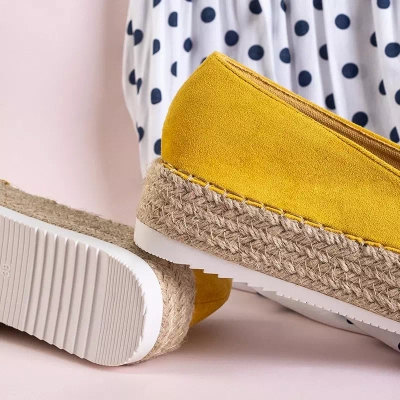 OUTLET Espadrilles jaunes pour femmes avec décoration Loranda - Chaussures