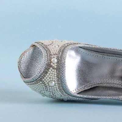 OUTLET Talons hauts pour femmes argent brillant avec zircone cubique et perles Mira - Footwear