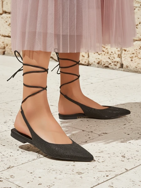 Sandales Damiane Nero - Ballerines noires à lacets en tissu, talon plat