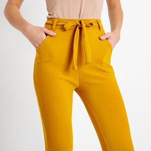 jaune || Moutarde