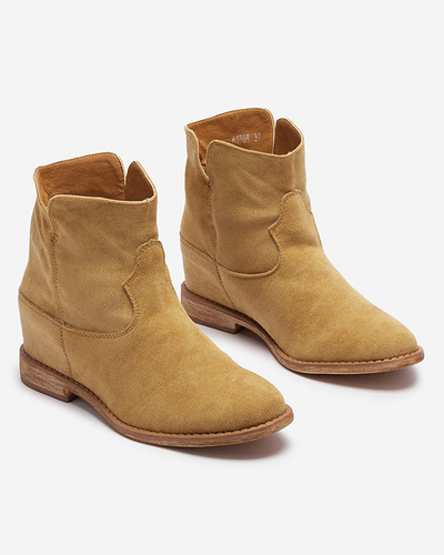 Bottes de cowboy sur un coin intérieur en chameau Bluestone - Chaussures 1