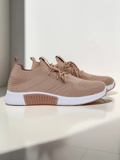 Baskets pour femmes Aristea marron clair talon plat tissu 3 cm