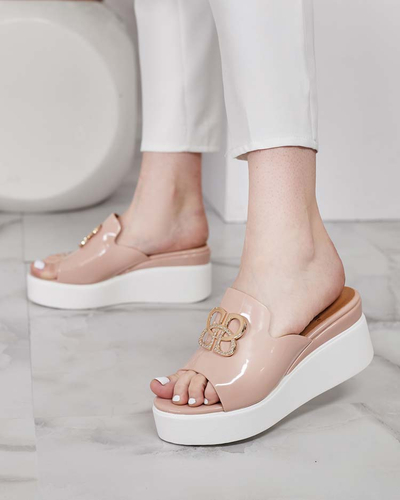 Royalfashion Tongs laquées pour femme sur Sailla
