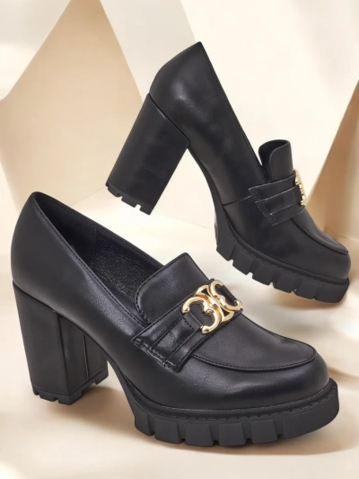 Escarpins pour femmes Nero Aurora à talon bloc avec boucle dorée, cuir écologique