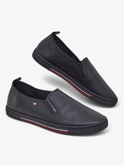 Chaussures féminines à enfiler perforées Royalfashion Vielles