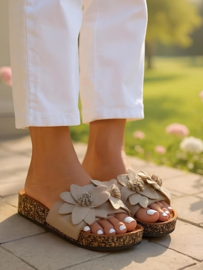 Tong Royalfashion pour femmes avec des fleurs colorées