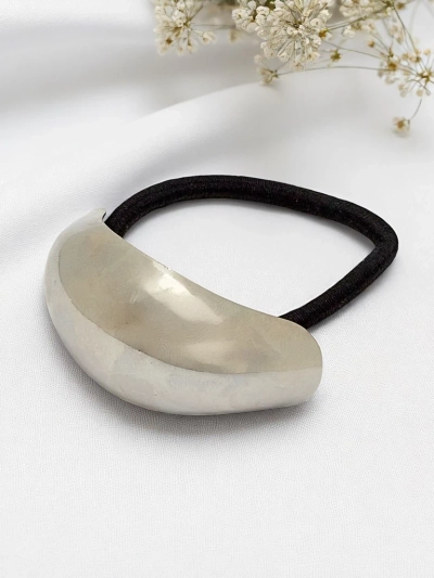Royalfashion Élastique à cheveux avec une décoration demi-ronde Halfmoon Twist