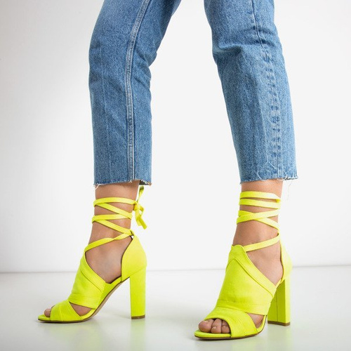 OUTLET Sandales jaune fluo sur un montant supérieur avec tige Lanaline - Chaussures