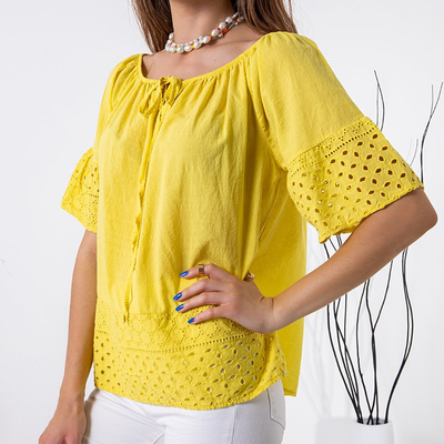 Blouse femme jaune avec broderie ajourée - Vêtements