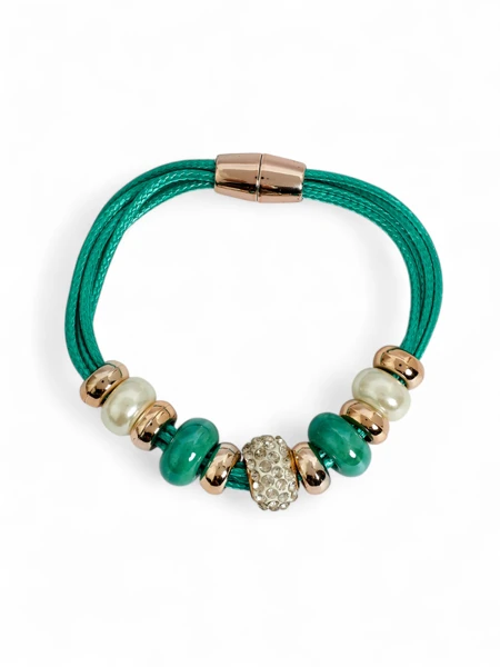 Bracelet pour femmes avec perles et zircons