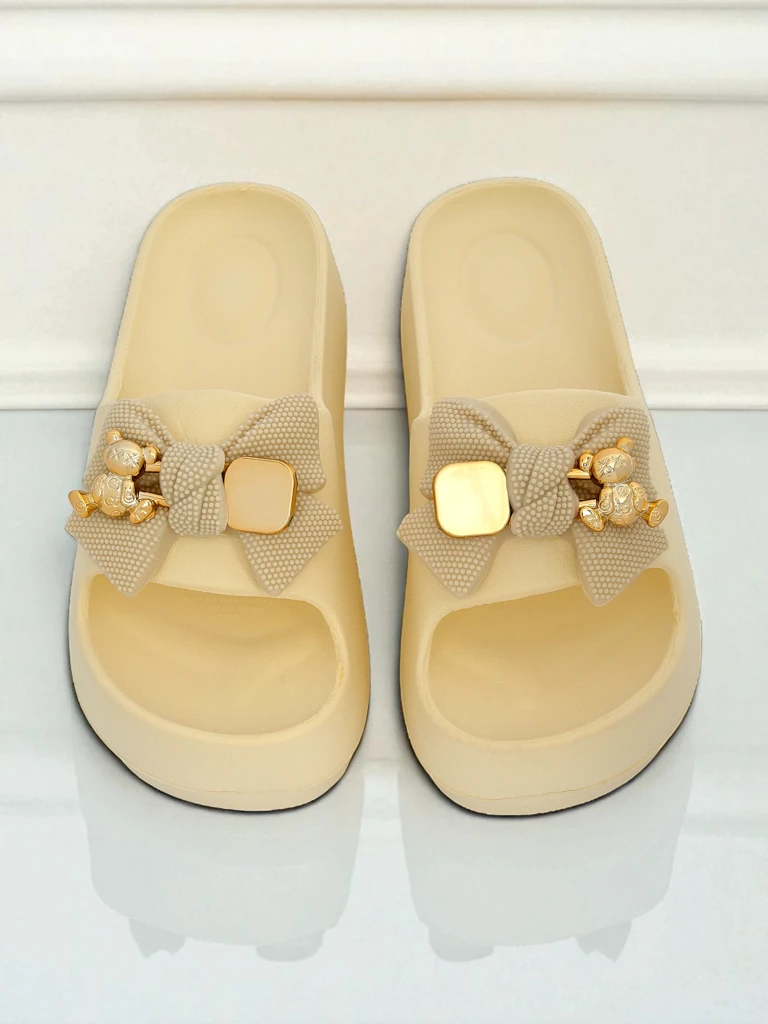 Royalfashion Tongs en caoutchouc pour femmes avec nœud décoratif Alday