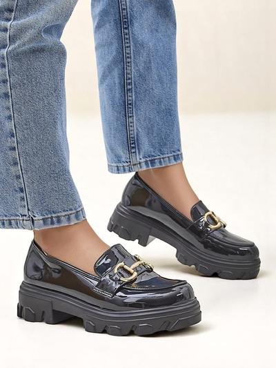 Royalfashion Mocassins pour femmes en cuir verni avec décoration Velours noir