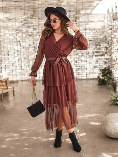 Robe longue pour femmes de Royalfashion avec des volants