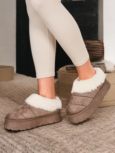 Royalfashion Bottines courtes pour femmes dans le style des bottes de neige Eliozi