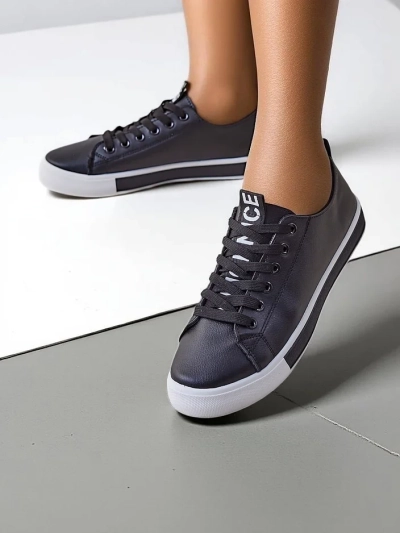 Baskets en éco-cuir Royalfashion pour femmes Eccola