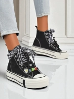 noir || Multicolore