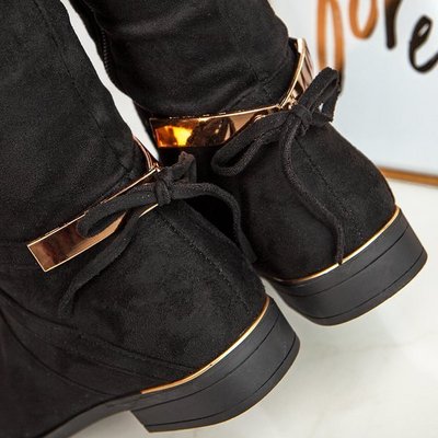 Bottes en éco-suède noir avec décor Cléopâtre doré - Footwear