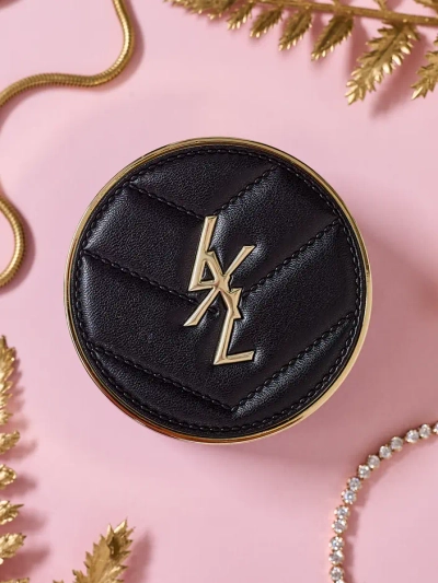 Poudre pressée Luxelux pour le visage dans un compact avec miroir 15 g