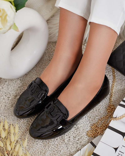 Mocassins laqués pour femme avec ornement en noir- Footwear