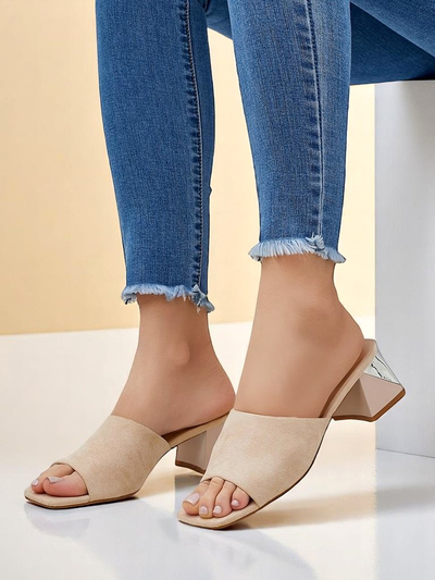 Mules pour femmes Royalfashion avec talons décoratifs Vollatie