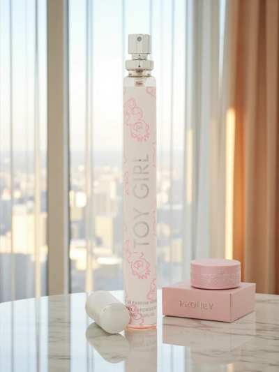 Eau de parfum inspirée pour femme Toy Girl Pink