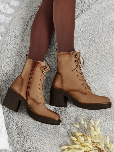 Bottines pour femmes en cuir écologique à talons Zeltra